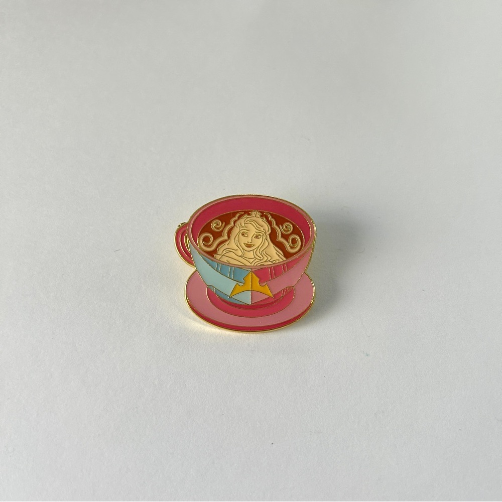 Loungefly Disney Princess Teacup Blind Box Pin - Sleeping Beauty (Aurora)